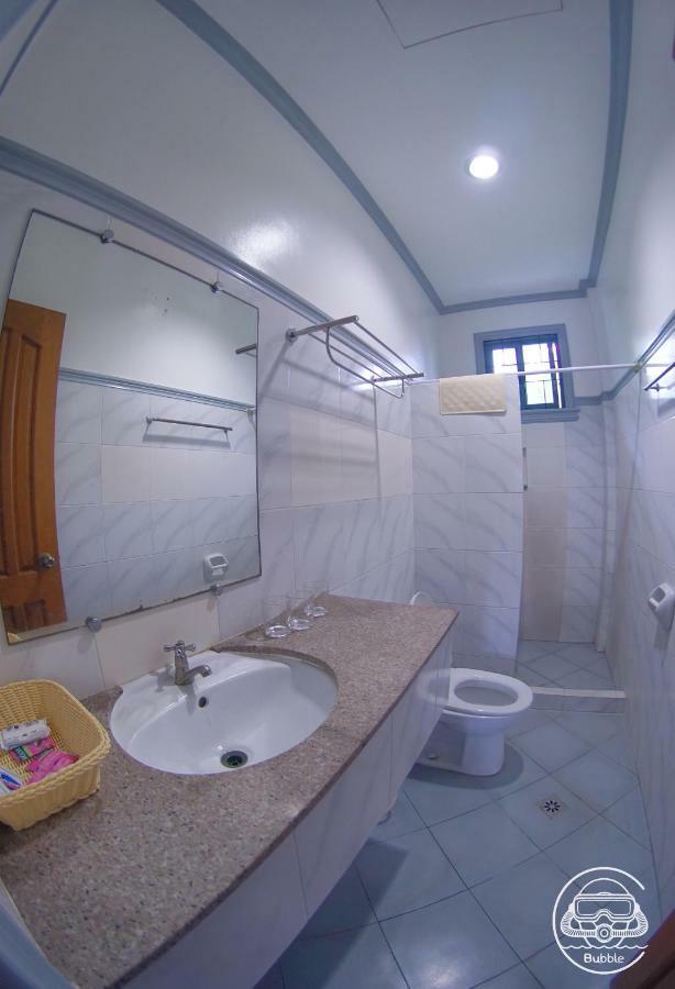 C气泡潜水度假村 C Bubble Diving Resort Dumaguete City Экстерьер фото